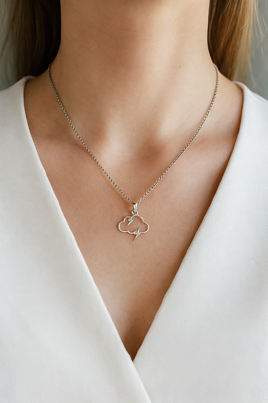 Thunder cloud 925 sterling silver unisex pendant with chain