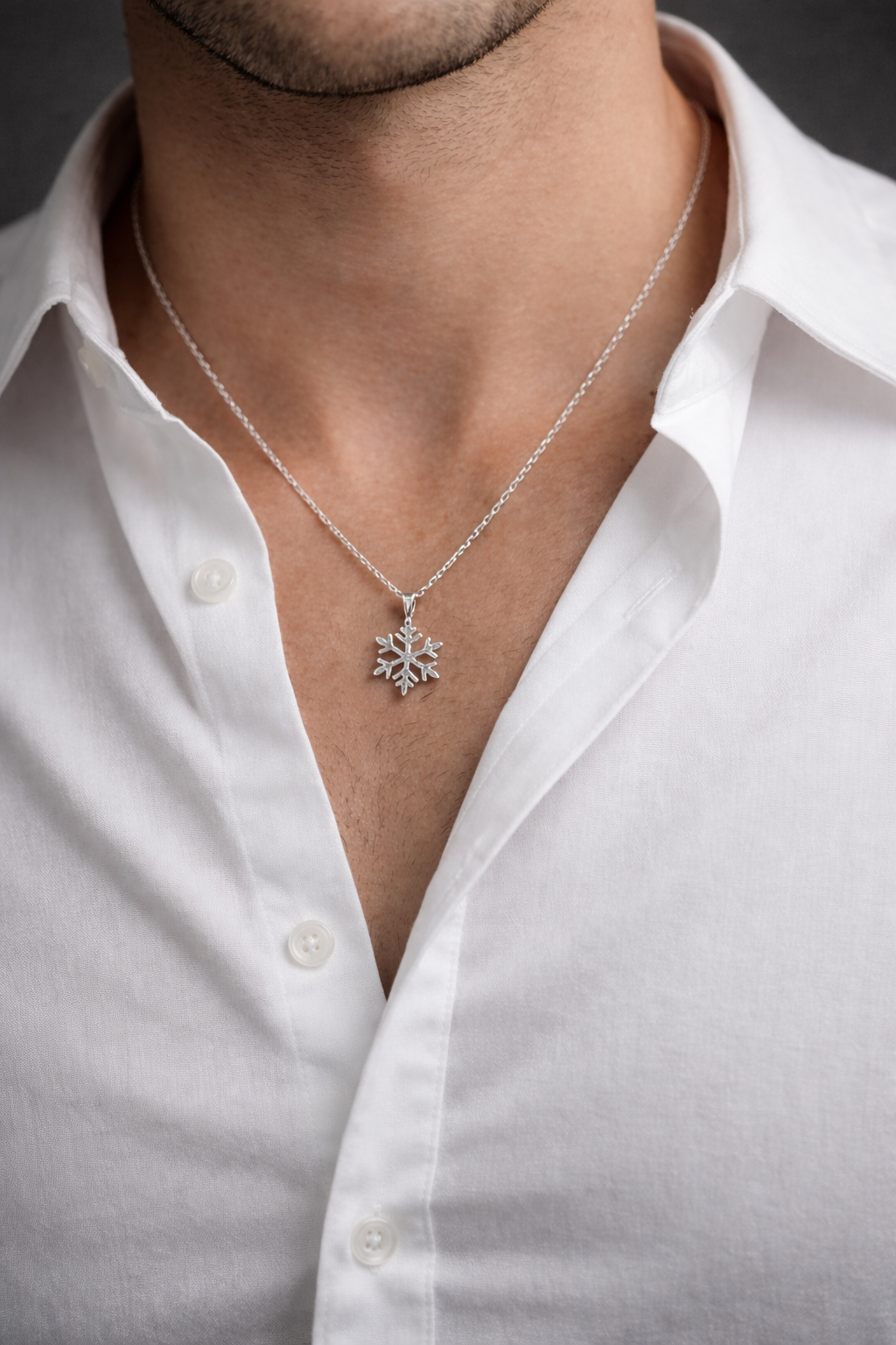 Snowflake 925 sterling silver unisex pendant with chain