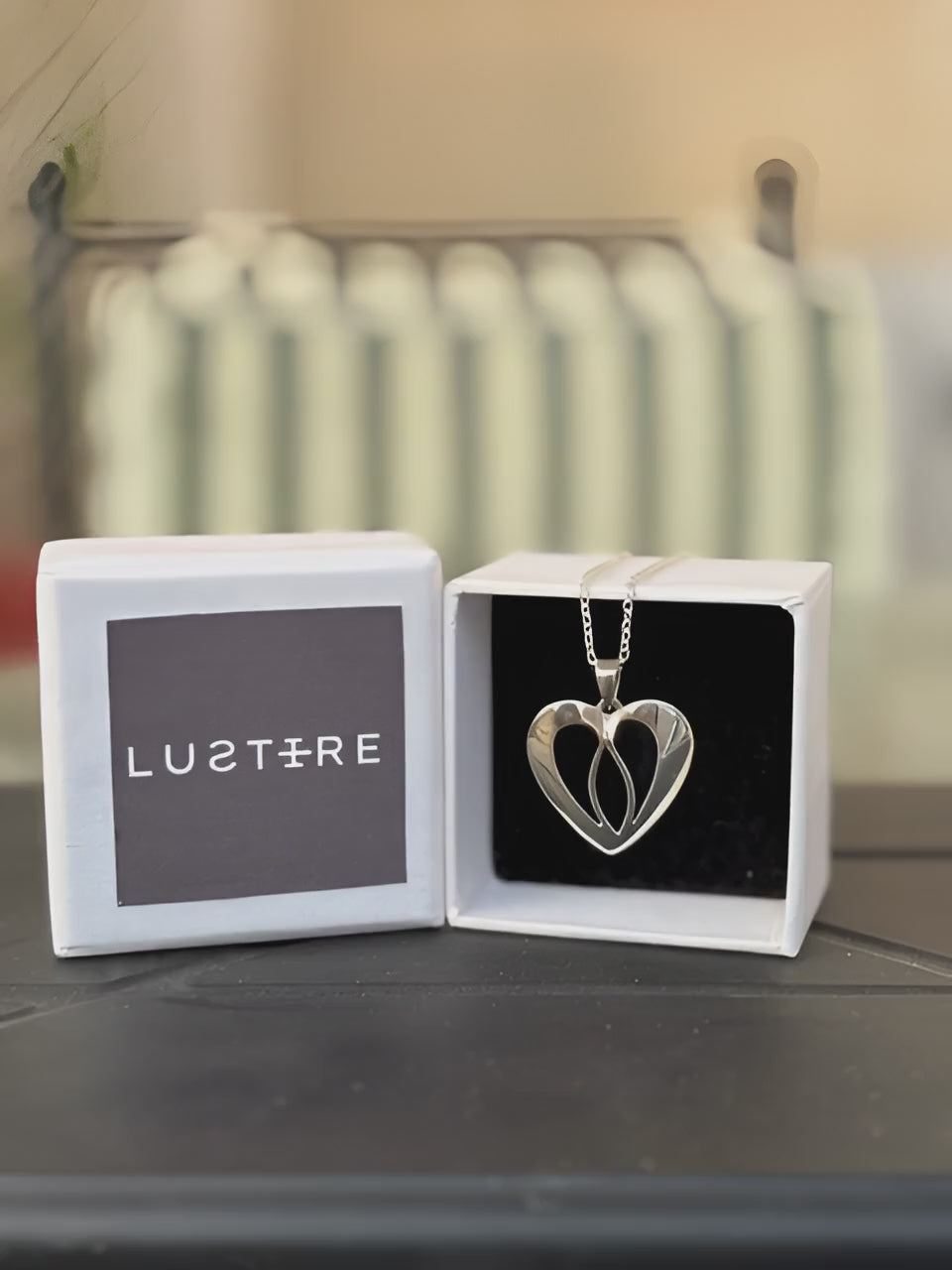 Heart minimal 925 sterling silver unisex pendant with chain