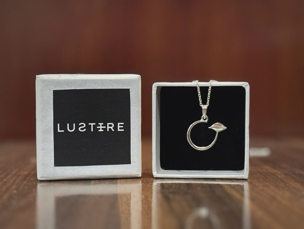 Petal ring 925 sterling silver unisex pendant with chain